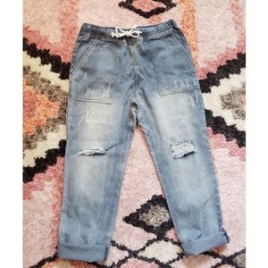 fenswear boyfriend distressed jeans